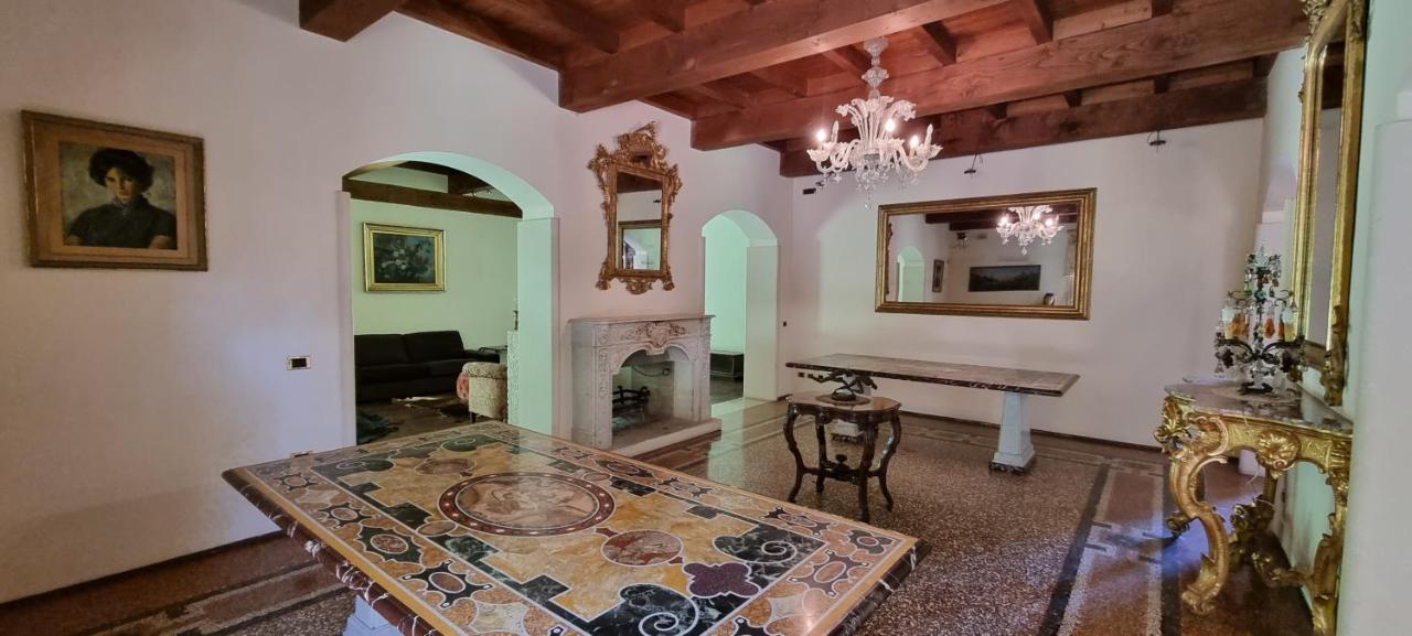 Farolfi Apartments Villa Galliera ボローニャ エクステリア 写真