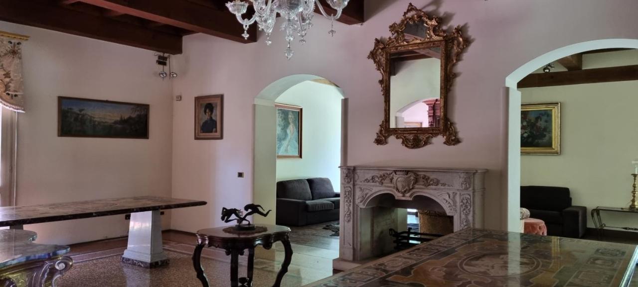 Farolfi Apartments Villa Galliera ボローニャ エクステリア 写真